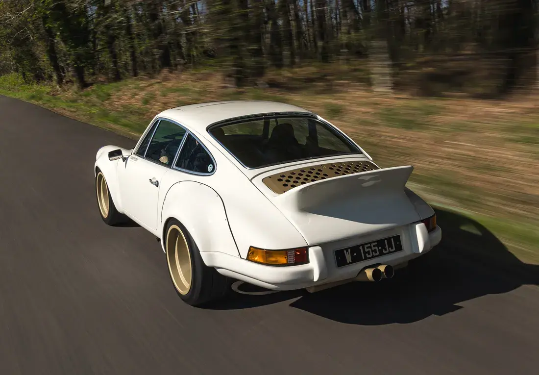 MR32 Tsukuyomi - Porsche 811 3.2 Restomod - backview